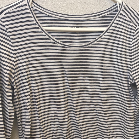 Loft top size small - Picture 2 of 3